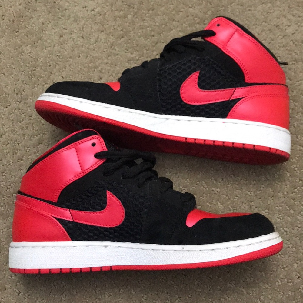 Air Jordan 1’s. Men’s size 5.5. Worn twice.